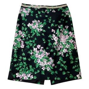 Talbot’s “Oprah” Hydrangea Print Pencil Skirt size 8 like new